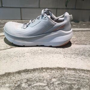 Altra Experience Via Women's Athletic Shoes in Light Gray and White